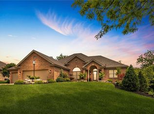 117 Dyers Stone Dr, Eighty Four, PA
