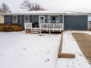 1325 Washington St, Lyndon, KS 66451