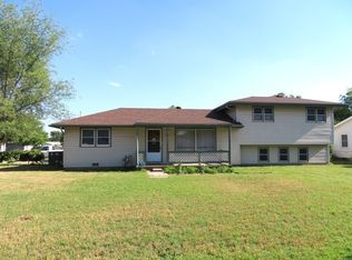 801 W Hazel Ave, Wichita, KS 67217