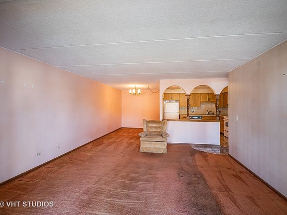 5th image of 7110 W Cullom Ave Unit 110