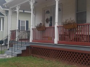89 Walnut St #3, East Providence, RI 02914