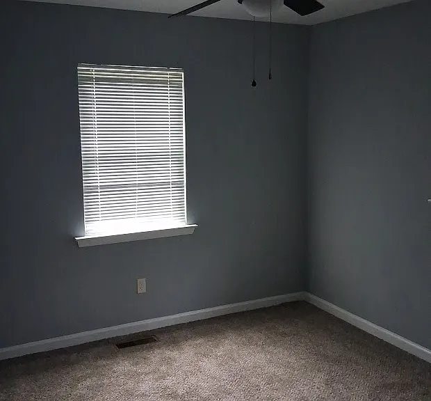1725 Wharton Ave — Photo 10