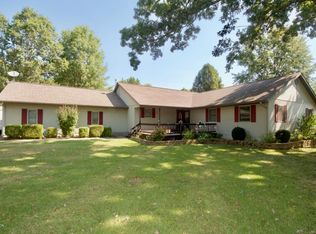 11608 Trolley Line Rd, Marion, IL 62959