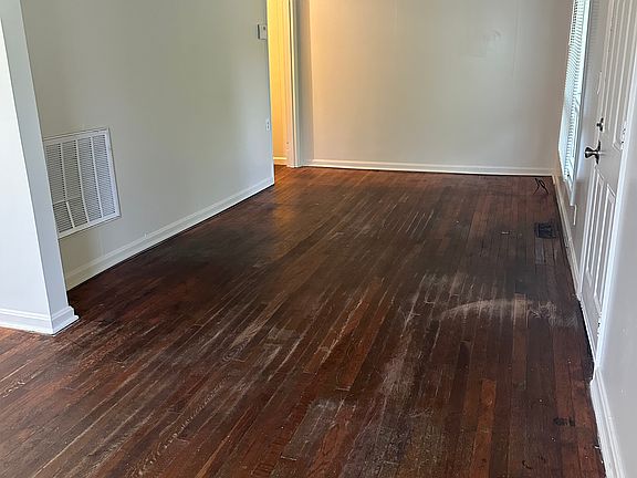 2nd image of 720 Cole St