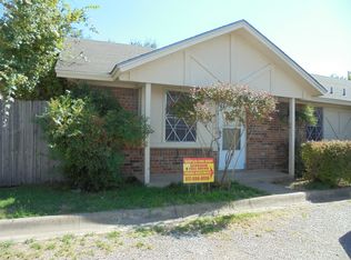 200 Bonnie Bell Ln APT 8, Springtown, TX 76082