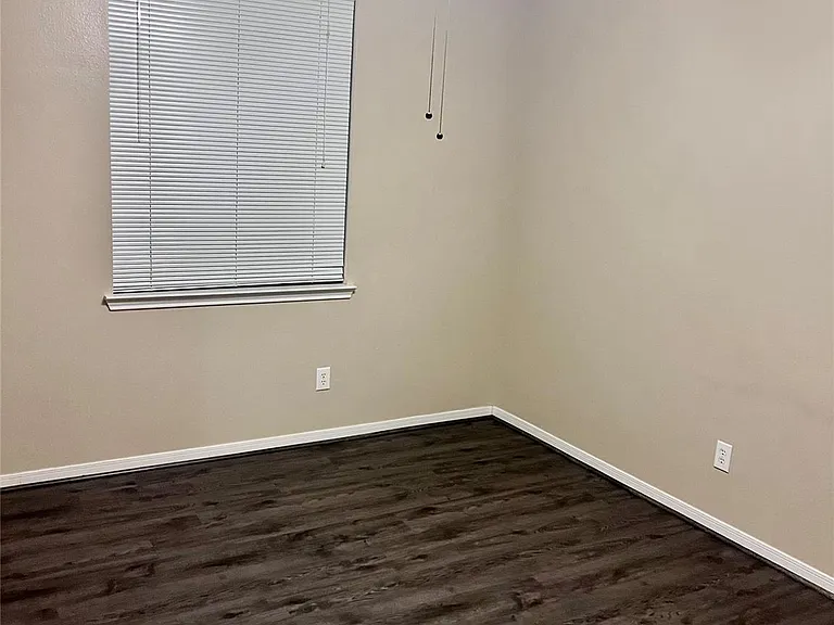 5301 Carefree Dr — Photo 12