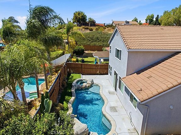 5th image of 39785 Naples Dr