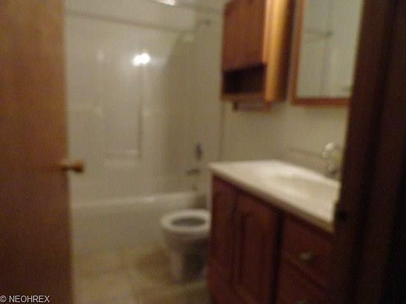 5th image of 6823 Pinebrook Ct