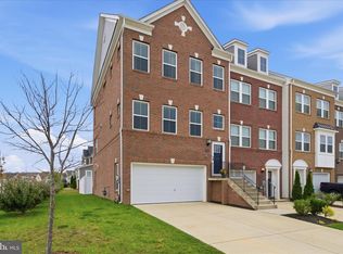 5830 Kate Chopin Pl, White Plains, MD 20695
