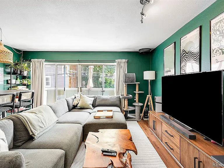 1300 Garfield St #8 — Photo 6