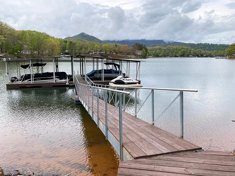 662 Waters Edge Cv — Photo 6