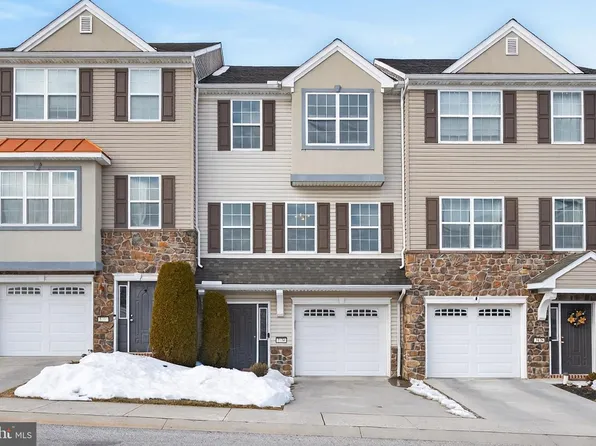 2436 Schultz Way #19, York, PA 17402