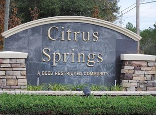 10593 N Hatari Dr, Citrus Springs, FL 34434