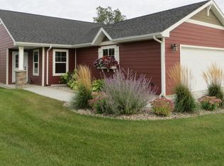 2003 Cumberland Ct, Brookings, SD 57006