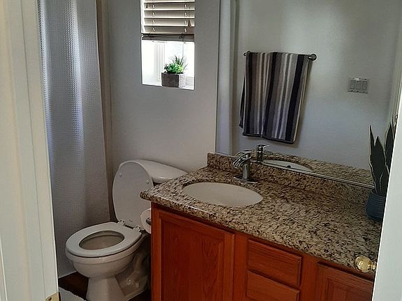 4th image of 6140 Ingleston Dr APT 513
