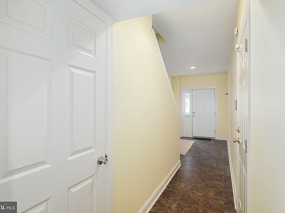 5th image of 100 Parker Ave Unit 42