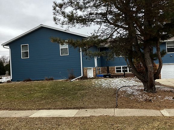 2nd image of 7134 Park Shores Ct
