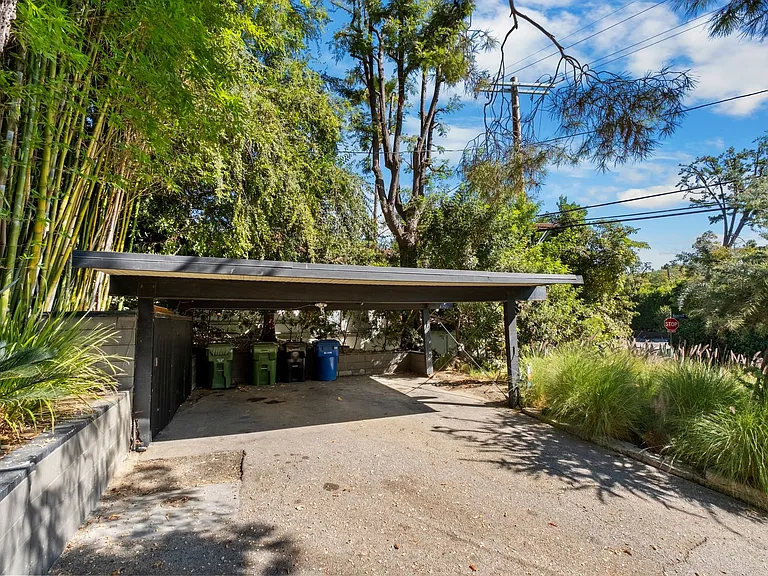 7987 Woodrow Wilson Dr — Photo 45