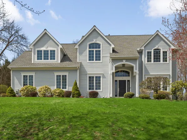 130 Holly Place, Briarcliff Manor, NY 10510