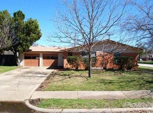 2800 Brockbank Dr, Irving, TX 75062