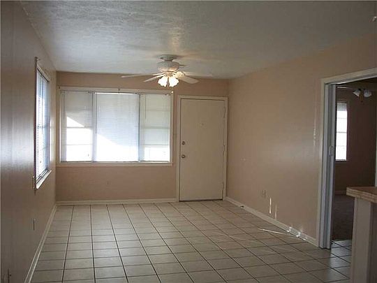 2nd image of 453 Avenue K