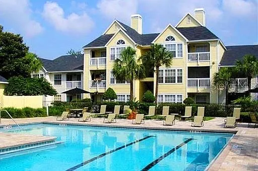 1 bed, 1.0 bath, 627 sqft, $1,225 — Photo 1