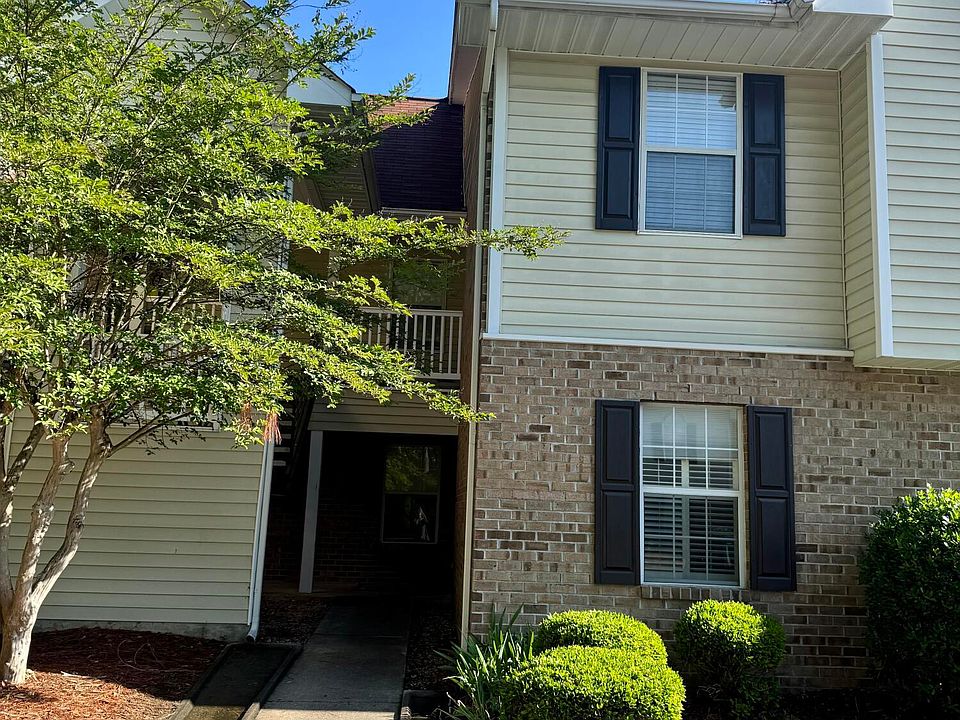 1st image of 2806 Mulberry Ln APT C