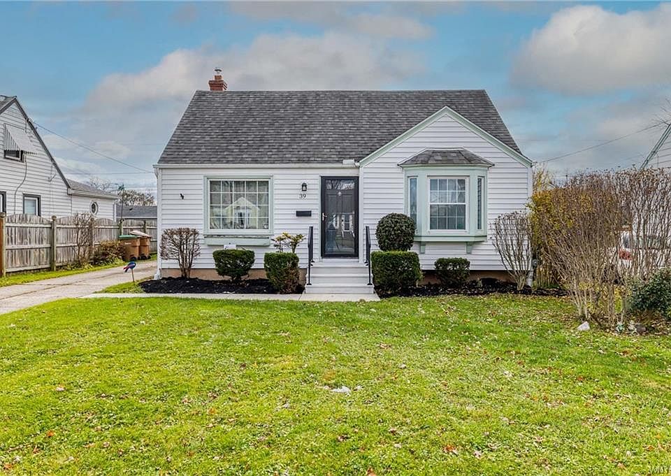 1st image of 39 Yeager Dr