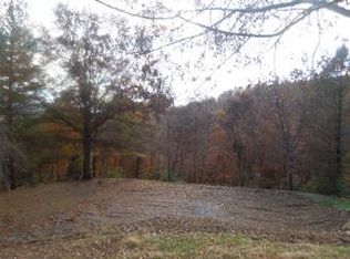 2811 Oakcliff Ct, Johnson City, TN 37601