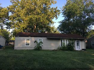 871 Edgewood Dr, Mooresville, IN