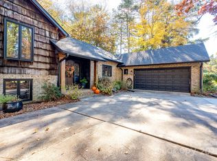 530 Tranquil Lake Dr, China Grove, NC 28023