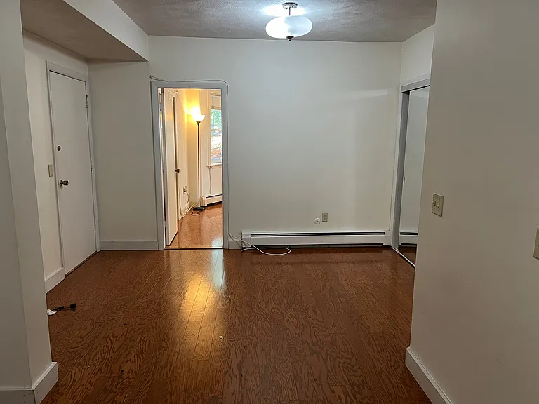 1738 Beacon St #1 — Photo 4