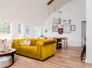 1217 E Cain Dr, Fayetteville, AR 72703