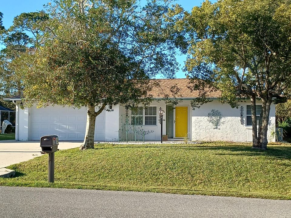 1st image of 10 Forest Hill Dr