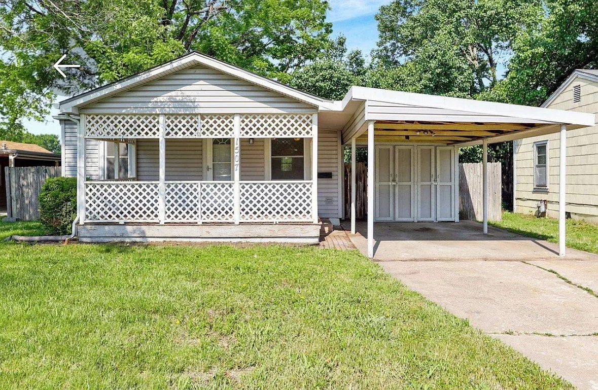 2 bed, 794 sqft, $1,150 — Photo 1