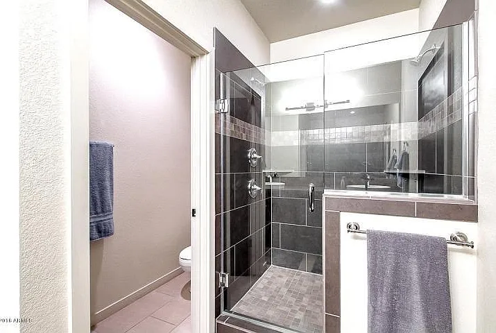 6937 E 6th St #1003 — Photo 27