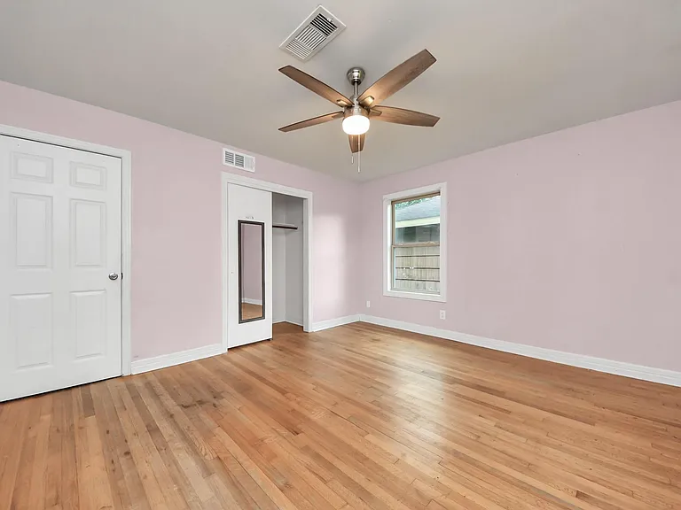 8527 Dillon St — Photo 14