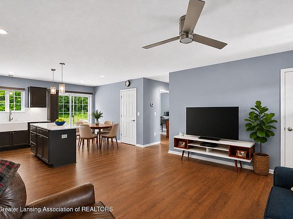 5th image of 6685 Thunder Ln