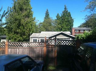 12542 17th Ave NE, Seattle, WA 98125