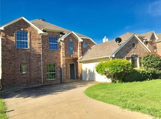 308 Briar Cove Cir, Red Oak, TX 75154