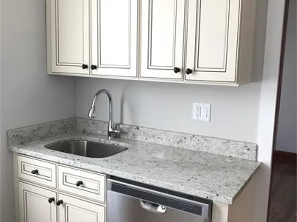 6432-34 19th Street, 6432-34 19th St W #1W, Berwyn, IL 60402