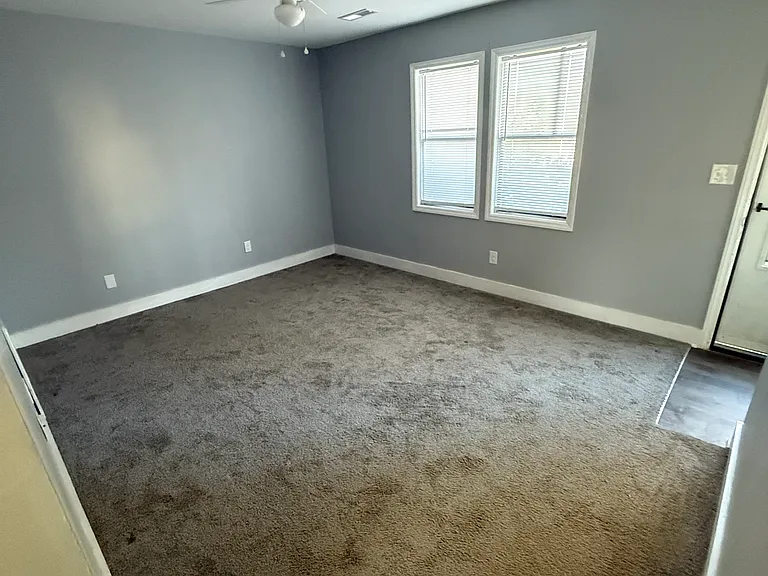 305 Wilfred Ave #1 — Photo 4