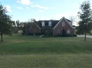 8527 Sartori Dr, Millington, TN 38053