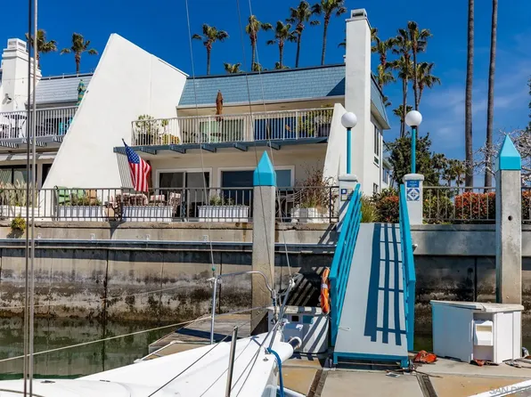 107 Antigua Ct, Coronado, CA 92118