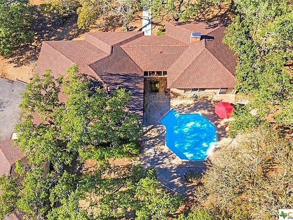3rd image of 1151 Greystone Dr