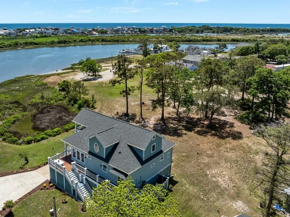 3953 Palm Street SE, Bolivia, NC 28422