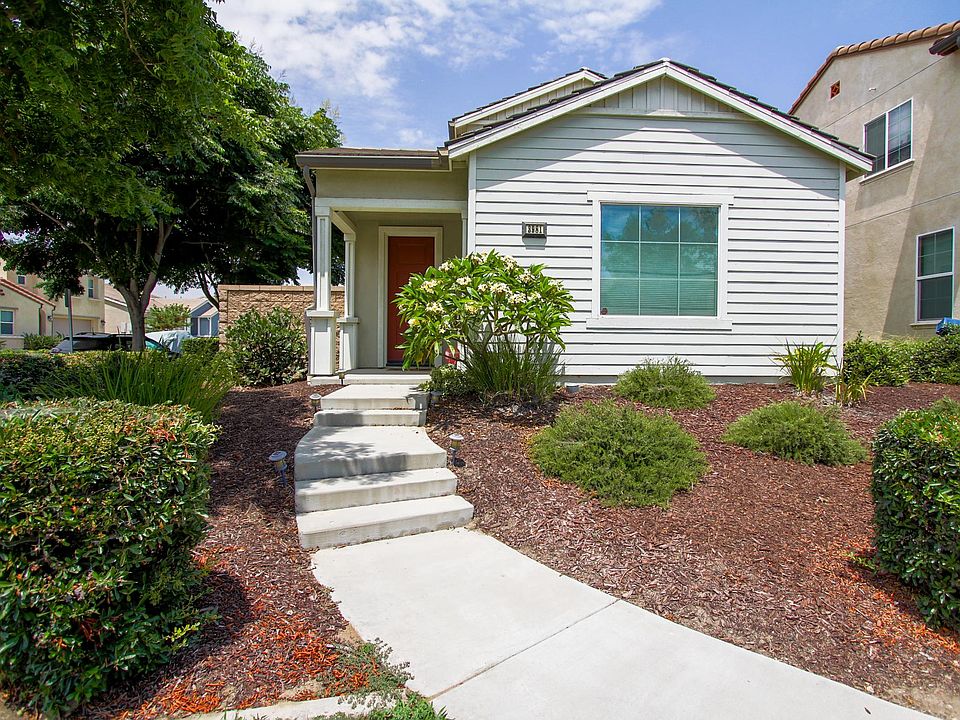 1st image of 3981 E Heritage Ln