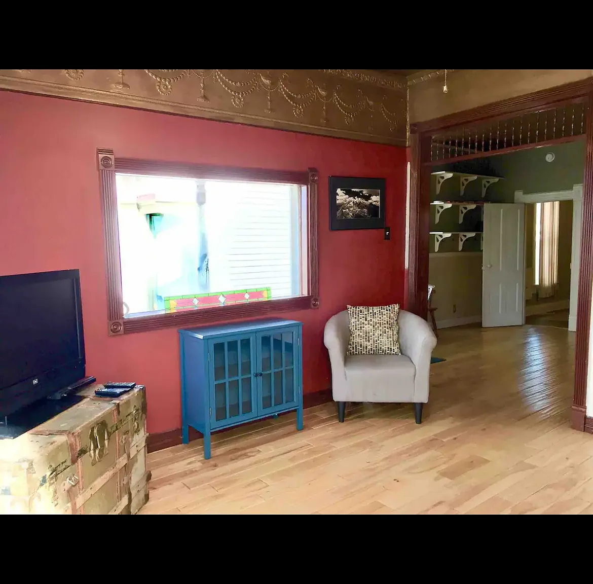 2 bed, 1045 sqft, $2,000 — Photo 4