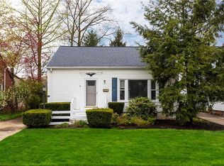434 Elmwood Rd, Bay Village, OH 44140