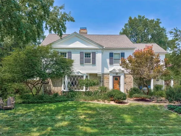 23399 Laureldale Rd, Shaker Heights, OH 44122